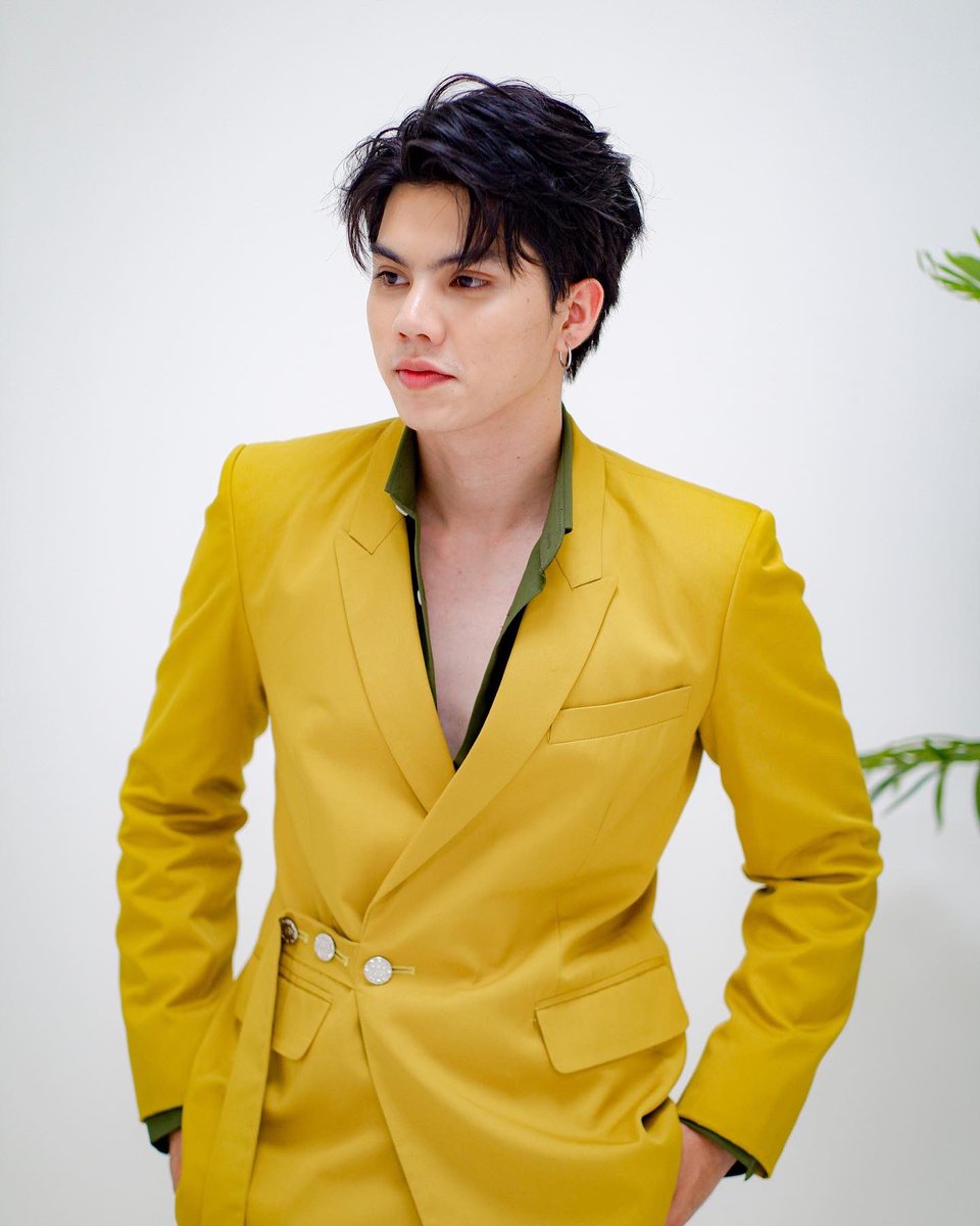 fort_fts's tweet photo. Morning ค้าบทุกคนขอให้วันนี้เป็นวันที่ดีนะค้าบบบ 💕  #บรรยากาศรัก #LoveinTheAir https://t.co/Dppxa5svpg