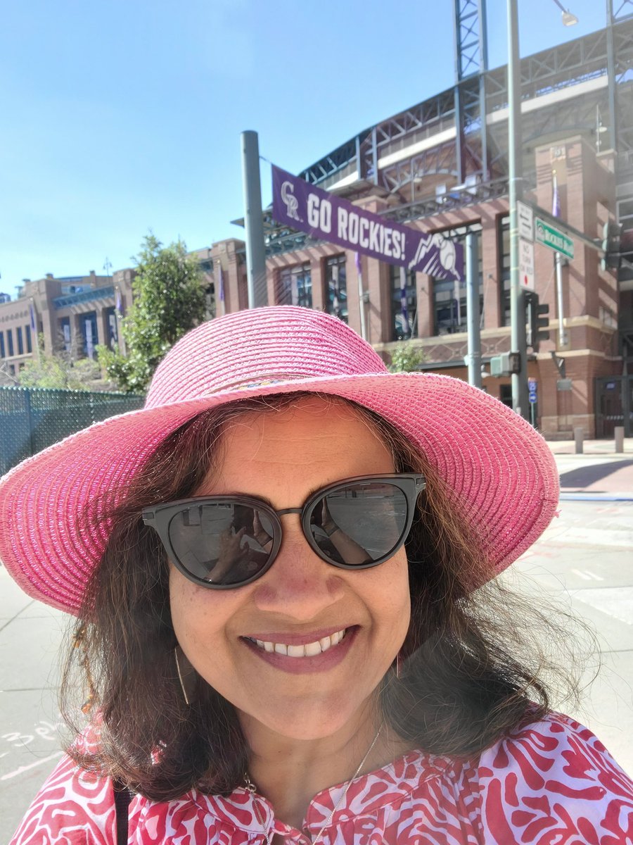 Couldn't leave Denver without visiting my favorite team...right, <a href="/JulianValentin/">Julian Valentin</a> <a href="/Marcus_Allen53/">Manny Of The Year</a>?
#IYKYK
#jeopardy