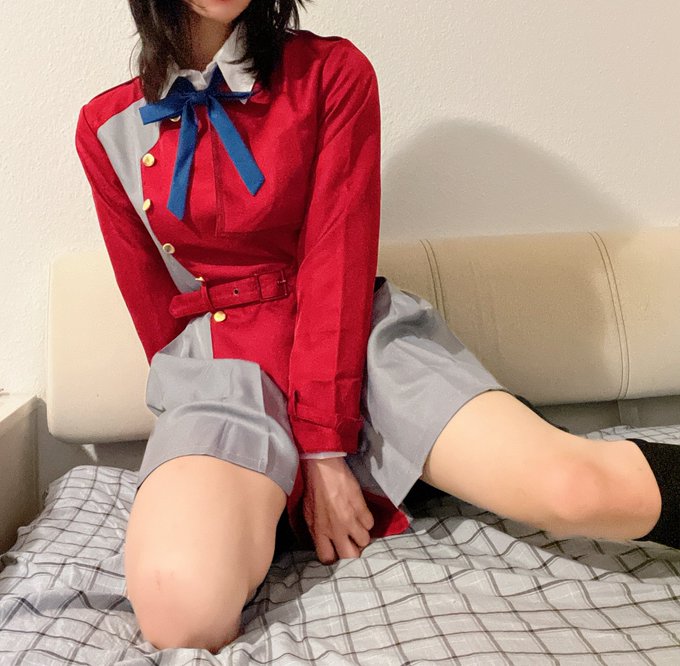 试了试衣服ww 等屁股不那么痛了换上假发拍点照片嘿 https://t.co/pteRrNopVE<a href="/tag/%E5%A5%B3%E8%A3%85%E7%94%B7%E5%AD%90%E3%81%AF%E8%87%AA%E6%92%AE%E3%82%8A%E3%82%92%E4%B8%8A%E3%81%92%E3%82%8D"class="tags"><span>#女装男子は自撮りを上げろ</span></a><a href="/tag/%E5%A5%B3%E8%A3%85"class="tags"><span>#女装</span></a>