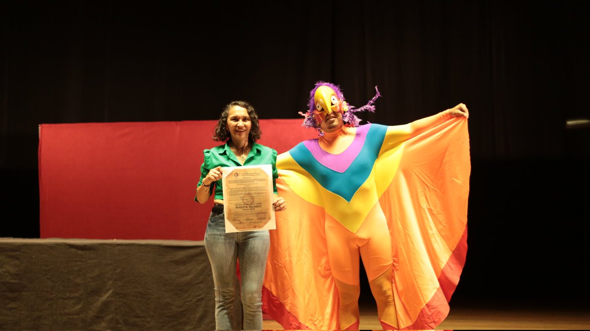 Bellas Artes Oficial (@bellasartesc) on Twitter photo Festival de Teatro de Títeres llega a su XVII versión; llevando emoción a niños y niñas de sectores vulnerables del Valle. 20.000 espectadores previstos para este regreso a la presencialidad. <a href="/VCtieneasamblea/">AsambleaDelValledelCauca</a> @snehiderEsValle nos concedió la Orden de Independencia Vallecaucana. Festival de Teatro de Títeres llega a su XVII versión; llevando emoción a niños y niñas de sectores vulnerables del Valle. 20.000 espectadores previstos para este regreso a la presencialidad. <a href="/VCtieneasamblea/">AsambleaDelValledelCauca</a> @snehiderEsValle nos concedió la Orden de Independencia Vallecaucana.