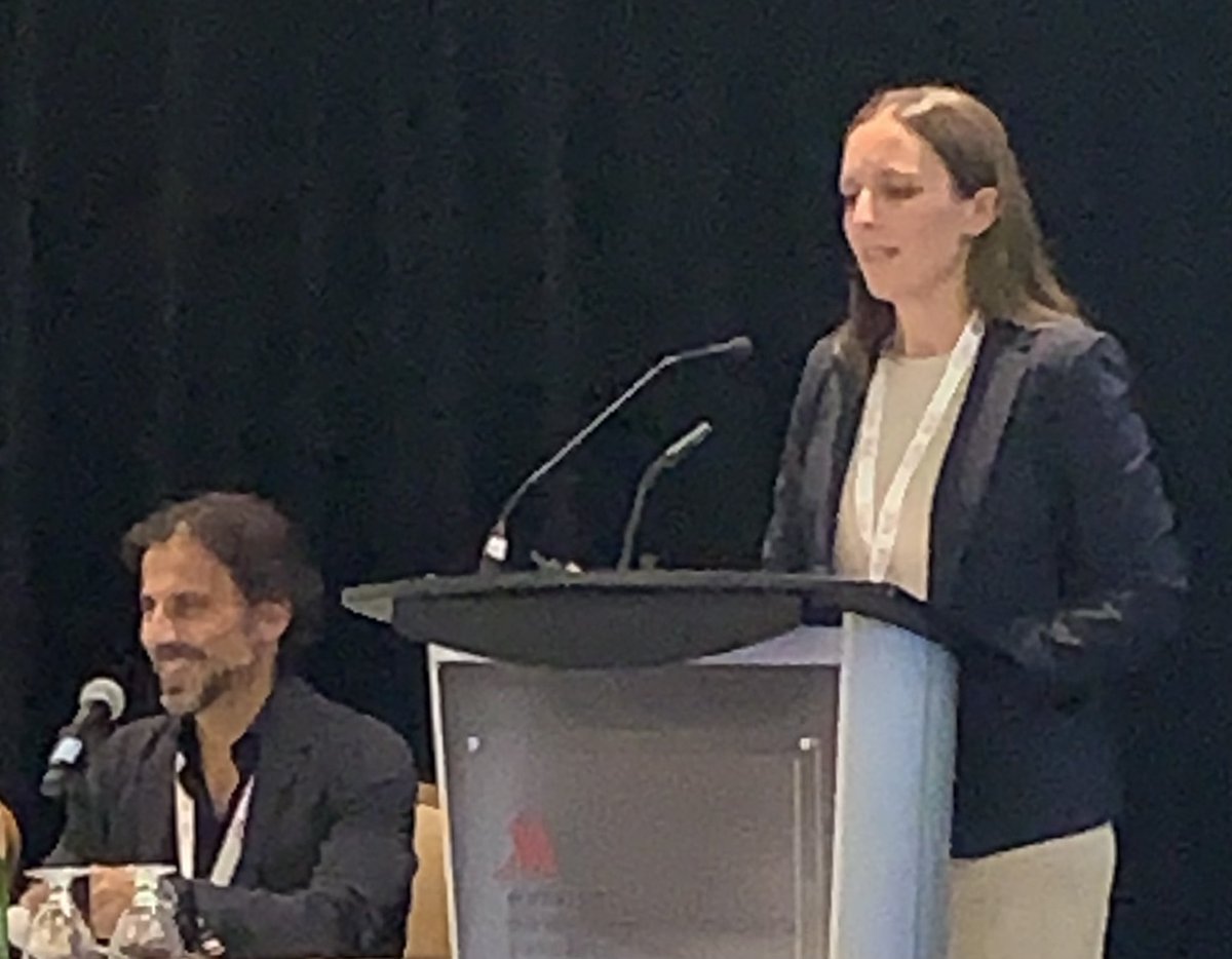 CCollinsKCC's tweet image. The future is happening now in #kidneycancer research!! Dr Kristen McAlpine spoke on AI in RCC. Amazing!! 💚 Look forward to learning more. #PMCC2022 @KidneyCancer_Ca @CancerduRein @CanUrolAssoc @pmcancercentre @UHN @_kmcalpine