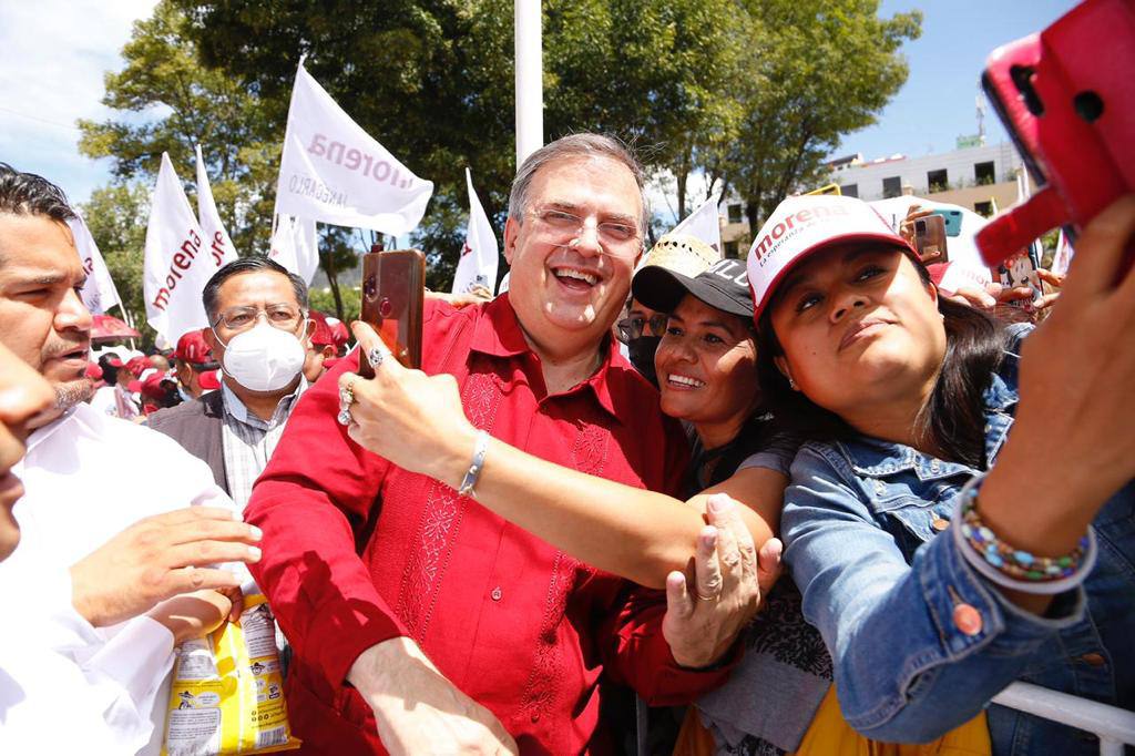 El_ChocoHuevon's tweet photo. @RaulOjedaZ52 Soy choco y pue el pueblo se inclina más con @m_ebrard ni pex así es ejto. https://t.co/UsCxjQFXa6