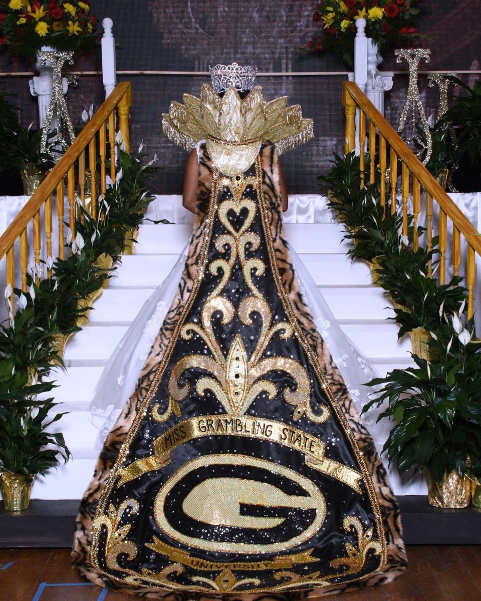 KelliCopes's tweet photo. “Ole Grambling, Dear Grambling.”

Words cannot express how much I love thee Dear Ole Grambling. It is an honor and a privilege to serve, lead, and help others succeed as the 69th Miss Grambling State University! Let it Reign! #LXIX ✨ https://t.co/pNLBDuDT6l