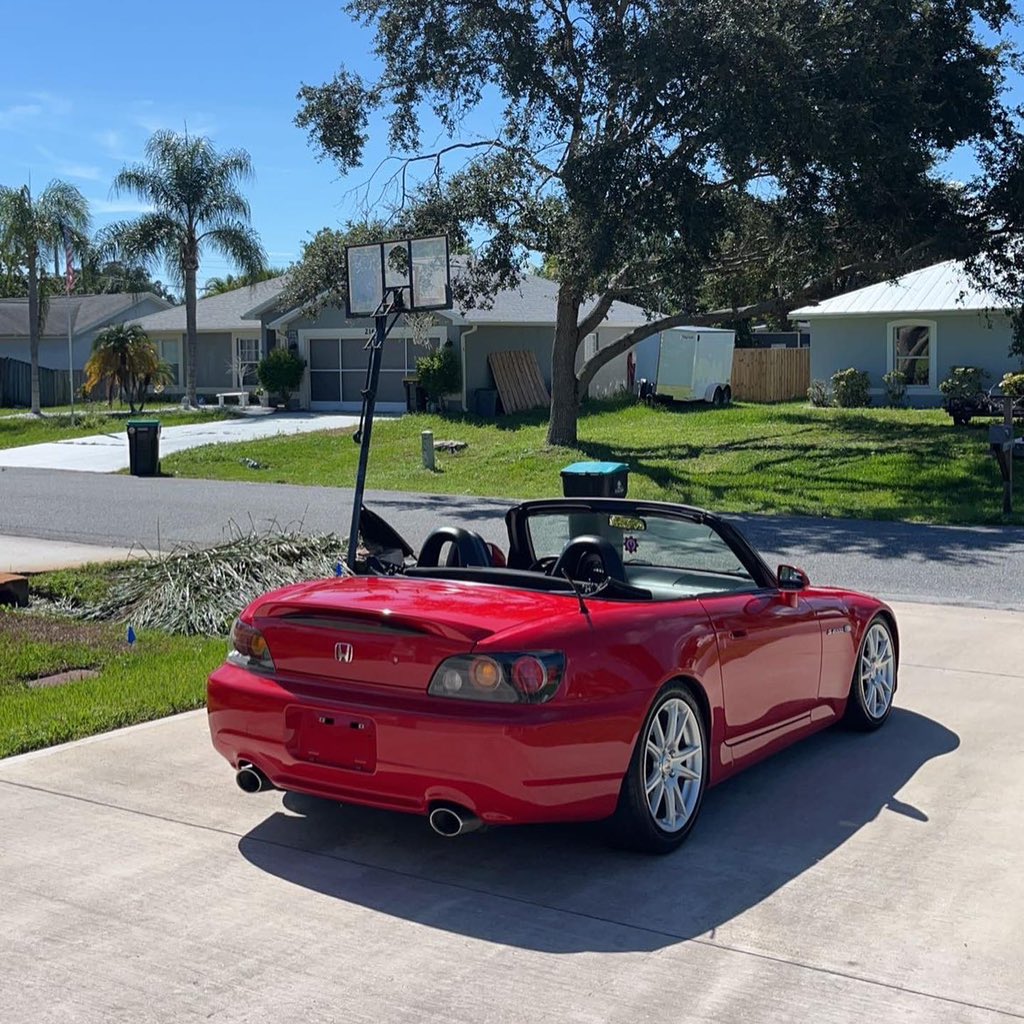 andy_ap2's tweet image. Still don’t even know where to start lol