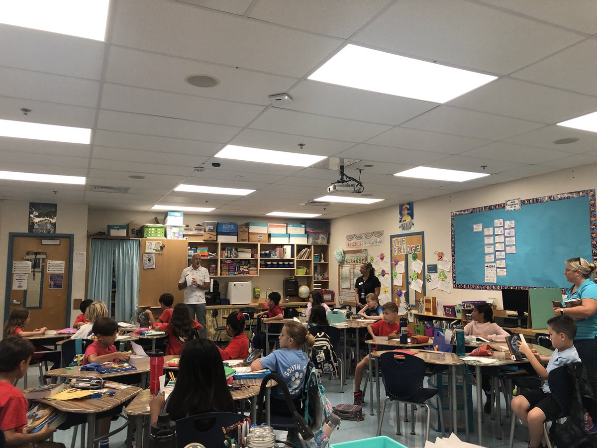 Yiselk Bell tweet media