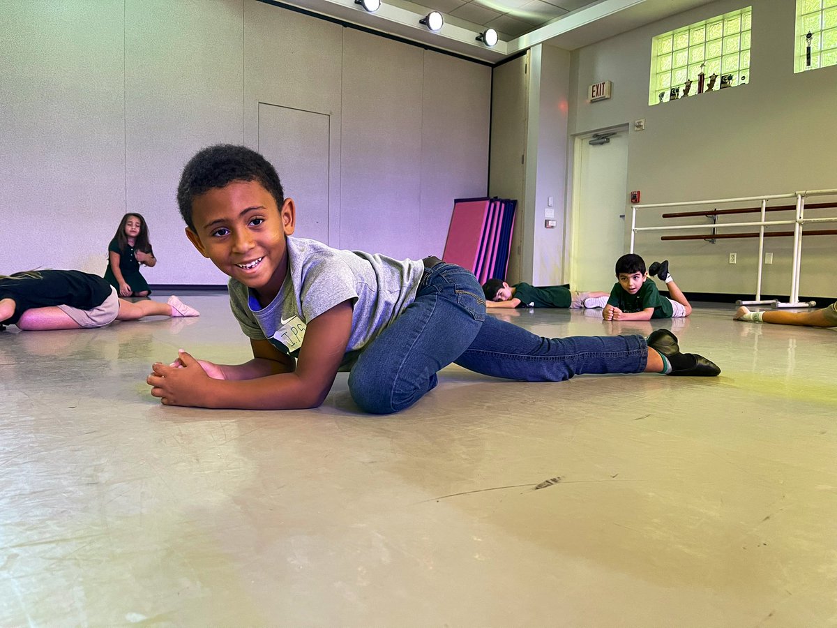 PineCrestArts's tweet photo. Tree pose, child’s pose, pigeon pose, plow pose! Oh my! #PCLowerSchool students were having a blast trying out new yoga poses today in Movement class! #PCFineArts #PCDance https://t.co/V1QKQTupfn