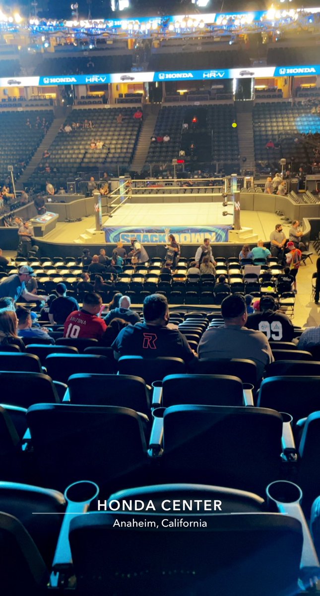 ABeardedMaster's tweet photo. Just about time for #Smackdown!!!
#WWE #SDLIVE #SmackdownLive #B2TF #Boot2TheFace https://t.co/GlB6AZBY2V