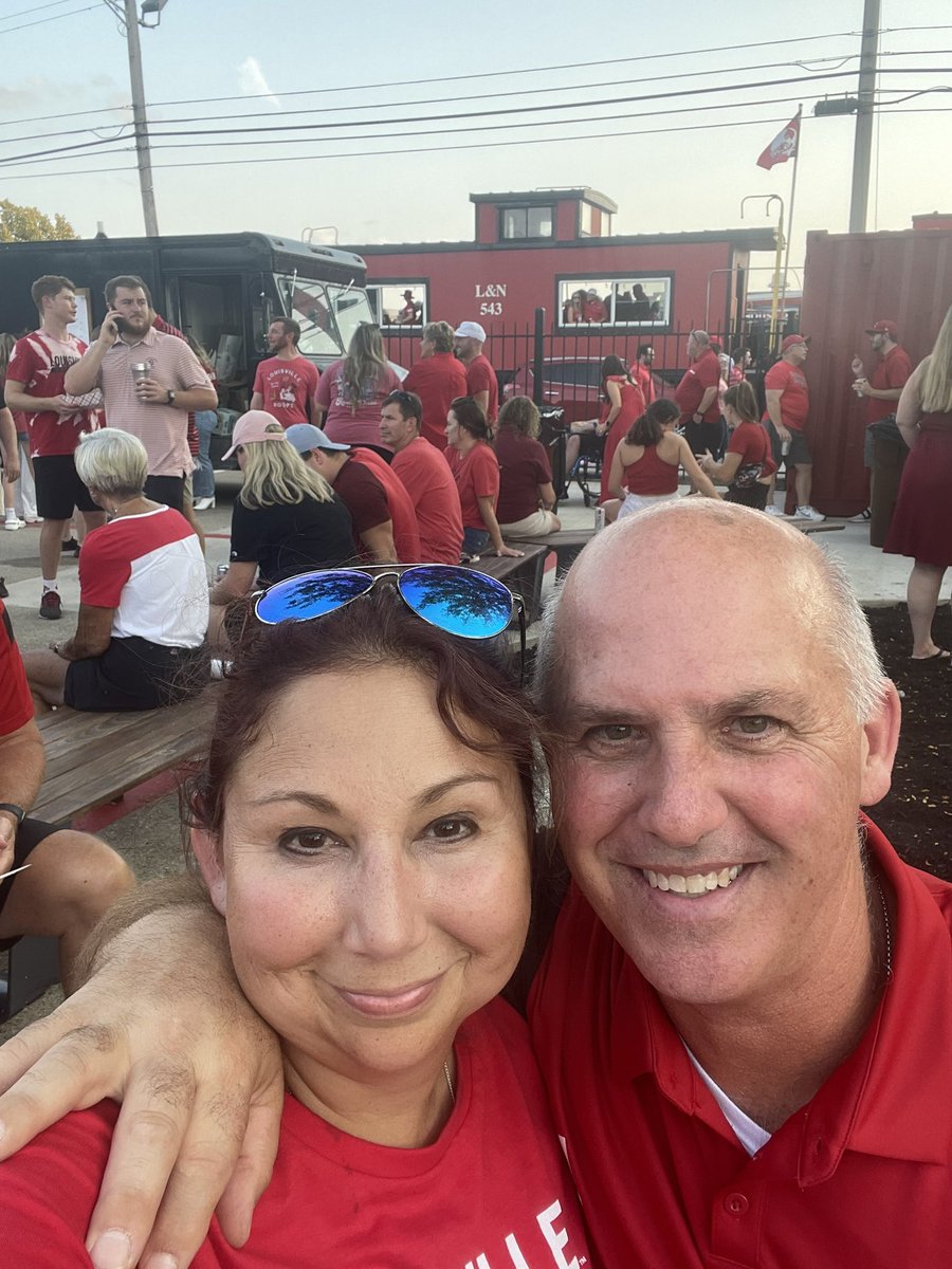 Everonica85816's tweet photo. #gocards https://t.co/yjcwfi1xLw