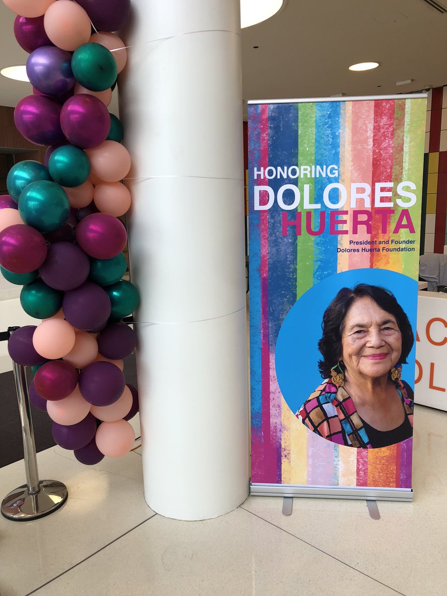 What an incredible way to celebrate Mexican Independence Day 🇲🇽 and kick-off National Hispanic/Latino Heritage month <a href="/boycphs/">Back of the Yards CP</a> ! Today, our school community and CPS Network 8 had the pleasure of hosting and honoring labor leader and civil rights icon <a href="/DoloresHuerta/">Dolores Huerta</a> ! #SiSePuede ✊🏽