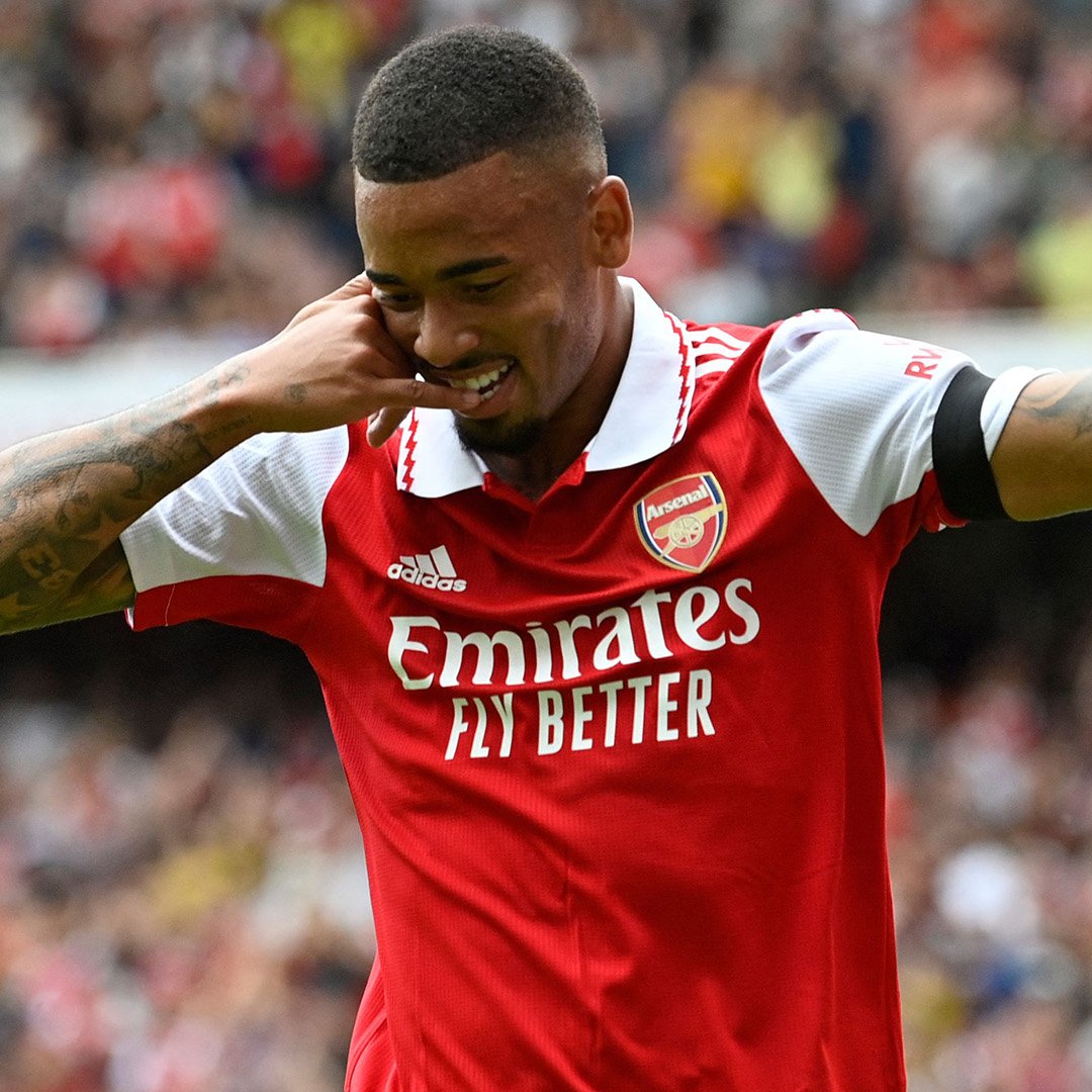 SurpriseShirts's tweet photo. If Gabriel Jesus, Martinelli or Odegaard SCORE for Arsenal against Brentford today, we’ll giveaway a https://t.co/4LKMjq9uK9 Mystery Shirt! 🇧🇷🇳🇴⚽️

♻️ Retweet
✅ Follow us

That’s all you need to do 🔥 #BREARS https://t.co/C5j5gMx9M0