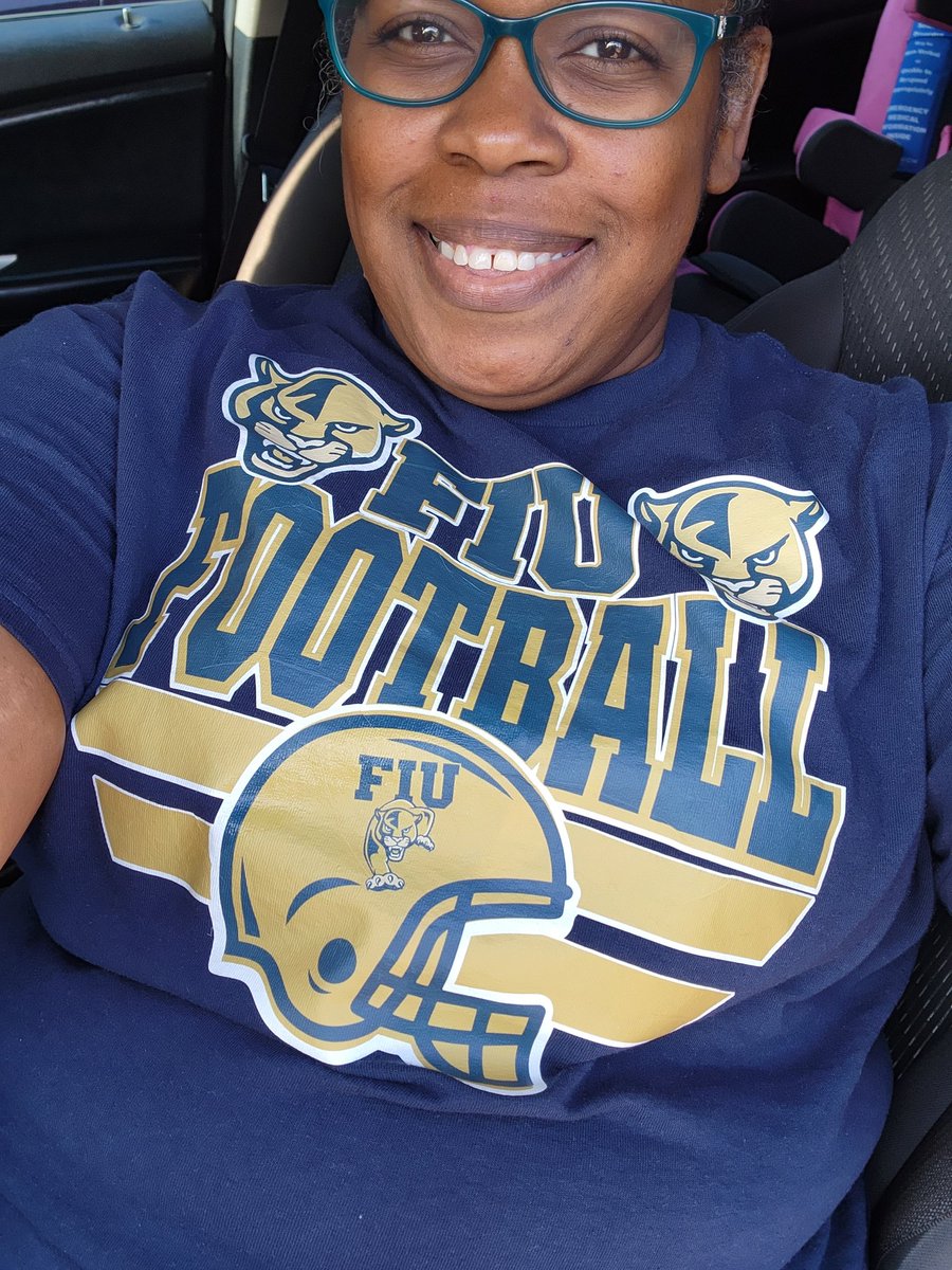 Luvn_My_3's tweet photo. Because it was Football Friday at Caring Hands Prescribed Pediatric Extended Care, LLC!!!!! Even on an off week...we represent big brother and  @FIUFootball!!!!!! #PawsUp #PantherPride #14 #Bracey @FIUAthletics https://t.co/VgTEOQkoPL