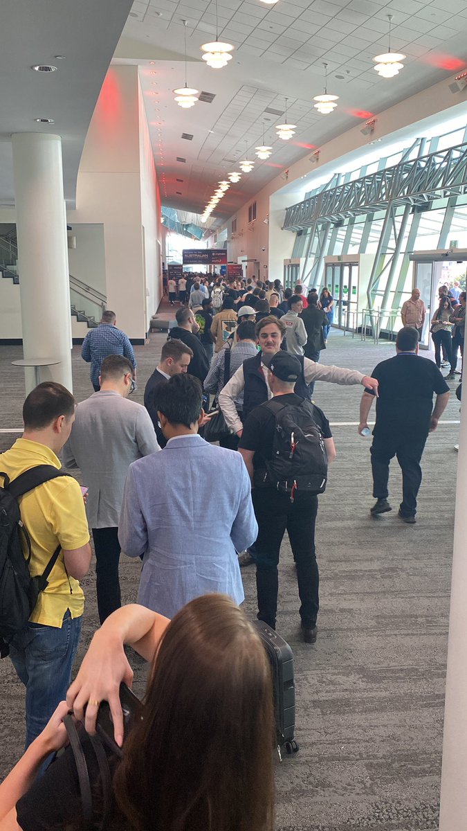 adrian_sheather's tweet photo. @AusCryptoCon can’t seem to get past the queue to get in. Off to a good start #fail https://t.co/vYf8ecwd7A