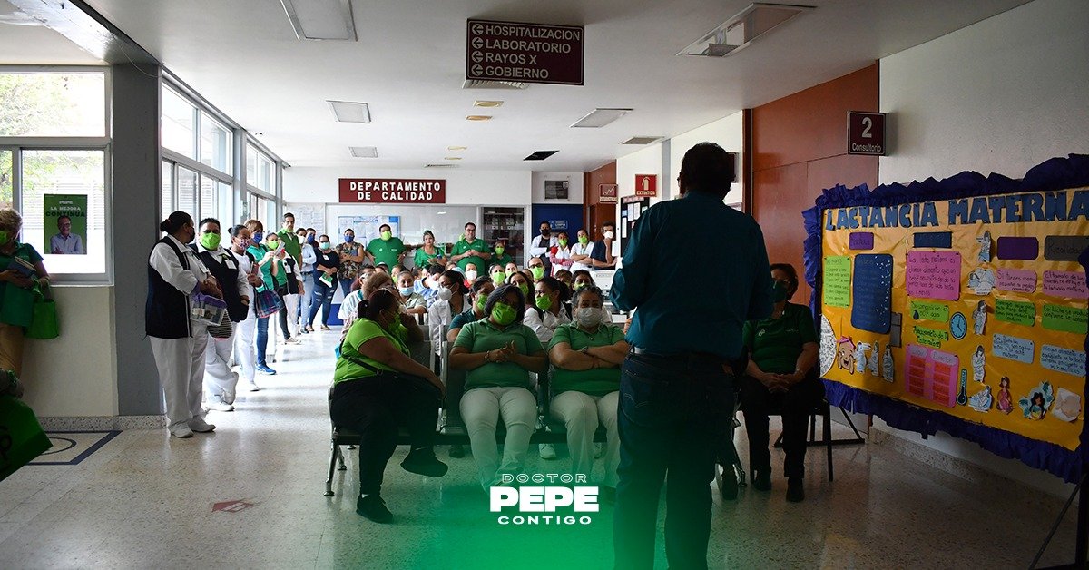 halcon3mx's tweet photo. Seguimos visitándolos, ¡Ameca y Cocula se pintan de verde!, te invito este 19 de septiembre a votar por planilla verde, para qué así la mejora continúe. #VotaVerde #planillaverde #familiasntsa #DrPepecontigo #Pp #lamejoracontinua https://t.co/MNGk6bc8DL