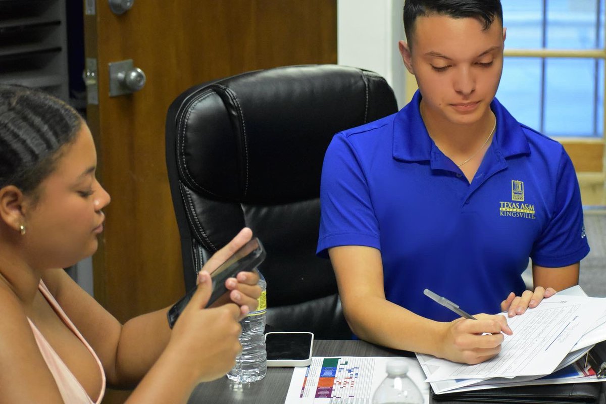 #FeatureFriday from our Executive Retreat to work Together Towards Tomorrow! 

#tamuksga #JavelinaNation