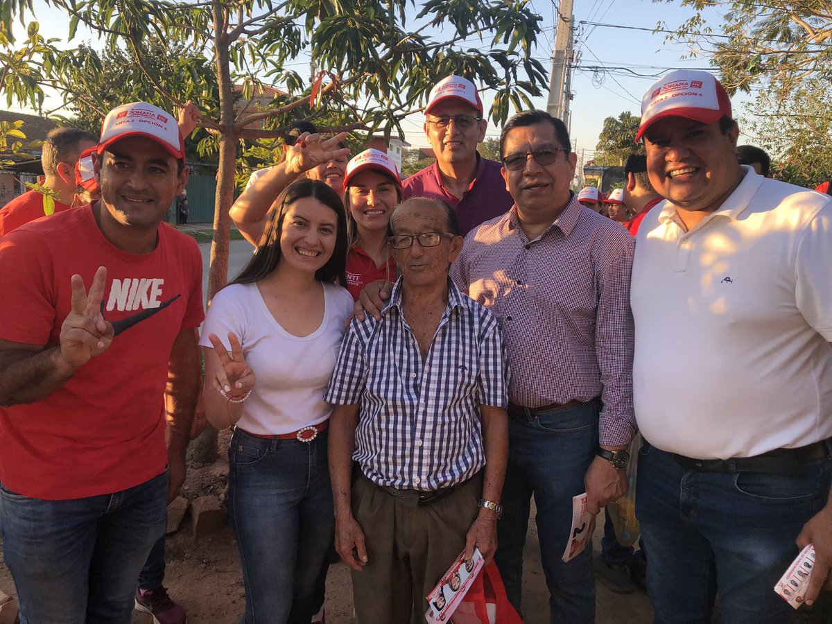 tadeorojasm's tweet photo. Con #EricoGaleano Sen.
#JohanaVega Dip.
En #RoqueAlonso, @honorcolorado_ tiene el apoyo total para el gran triunfo de la #Lista2..! https://t.co/7fggBI1V7e