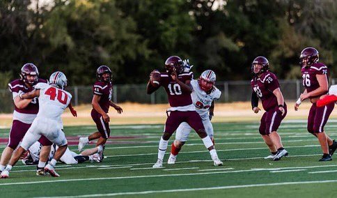 BigBlake_Allen's tweet photo. I am him💯 @GarcesAthletics @dthedeacon https://t.co/bzeTJ85SRe