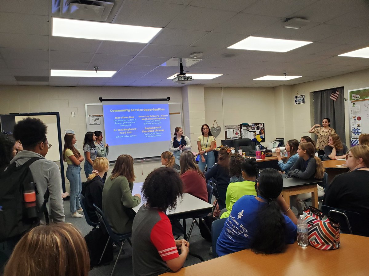 BH_HOSA's tweet photo. Was great seeing everyone this week at our first meeting of the year. Make it a GREAT year or not the choice is YOURS! https://t.co/gn8oQYwqTi