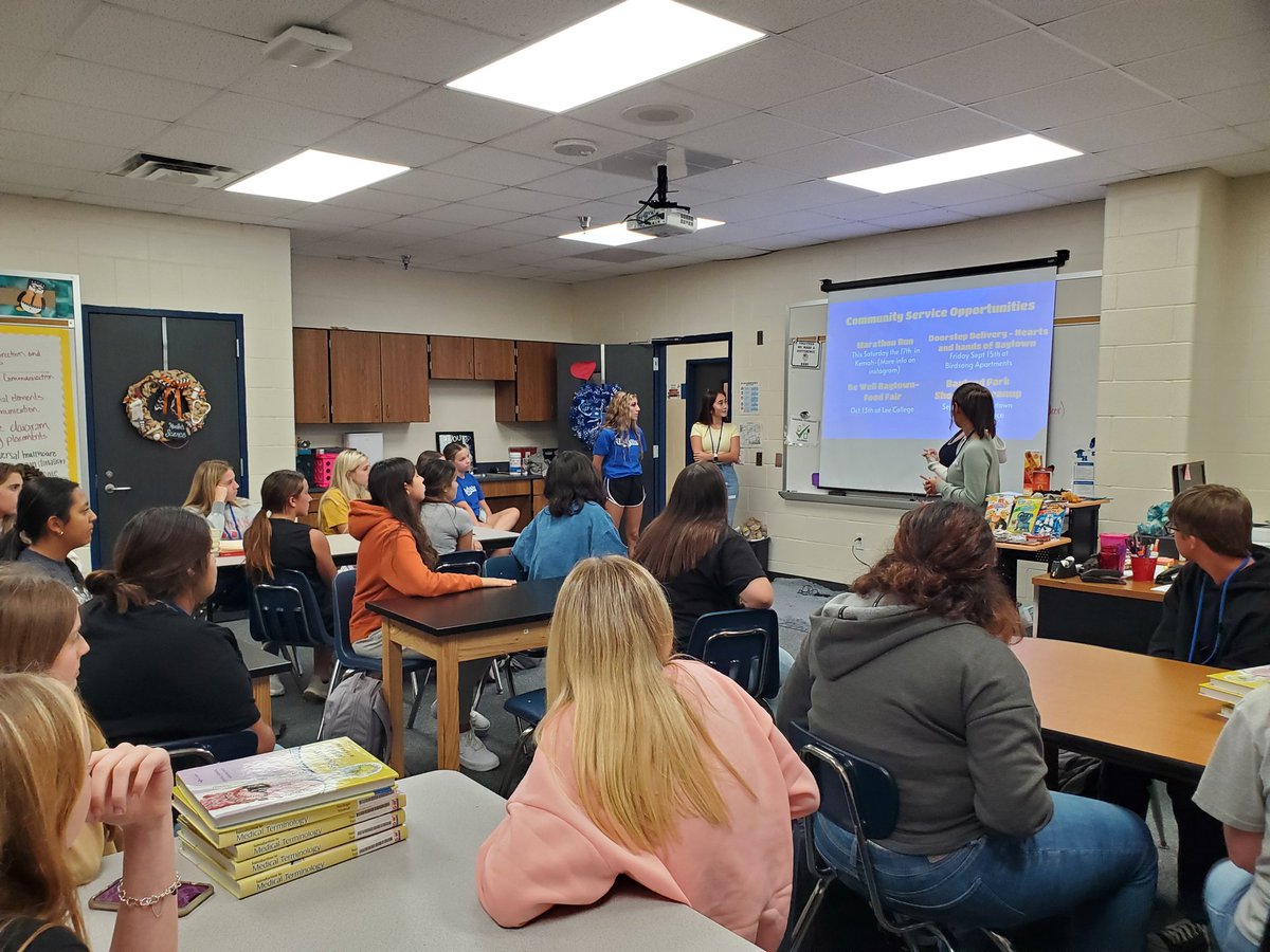 BH_HOSA's tweet photo. Was great seeing everyone this week at our first meeting of the year. Make it a GREAT year or not the choice is YOURS! https://t.co/gn8oQYwqTi