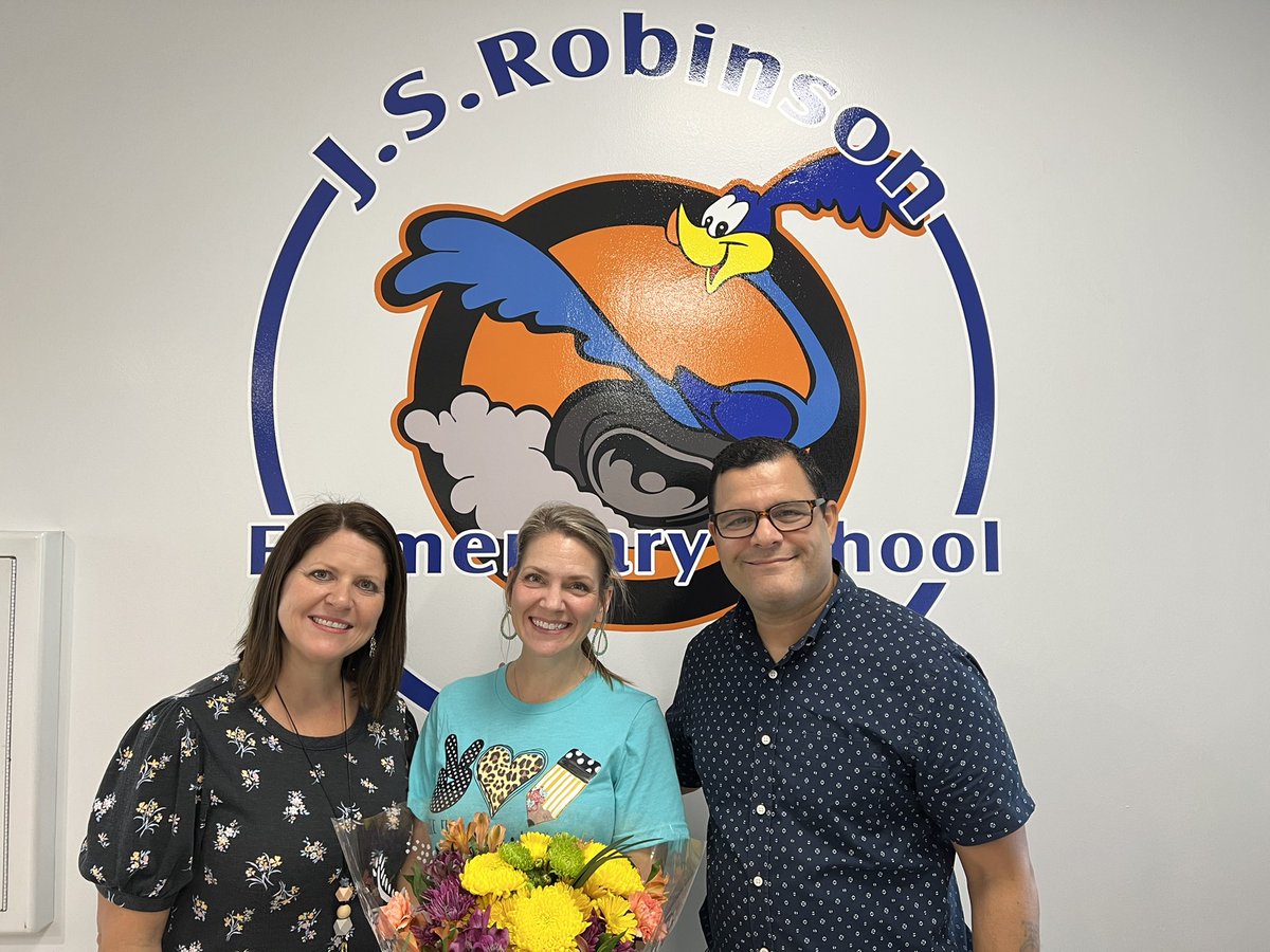 Robinson Elementary (@hcpsrobinsones) on Twitter photo Congratulations to our 2022-2023 Teacher of the Year. Stephanie Bikowski, we appreciate all you do for our teachers and students! ❤️📚🍎<a href="/stephbiko23/">Stephanie Bikowski, NBCT</a> Congratulations to our 2022-2023 Teacher of the Year. Stephanie Bikowski, we appreciate all you do for our teachers and students! ❤️📚🍎<a href="/stephbiko23/">Stephanie Bikowski, NBCT</a>