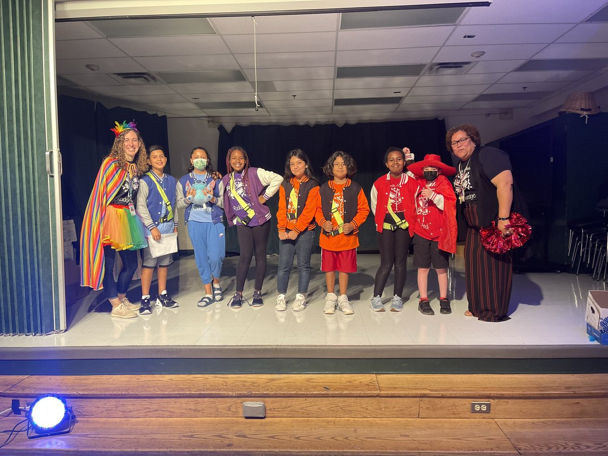 Rockledge Eagles (@rockledgepwcs) on Twitter photo Today was our Nest Kick Off Event! We welcomed new Eagles and Kindergarteners to their nest and revealed our Nest Leaders! We are excited for what our four nests will do this year for the Rockledge community! #4nests1family #WeAreRockledge <a href="/nikkikahara/">Nikki Steptoe-Coleman</a> @MrsEverettRKES Today was our Nest Kick Off Event! We welcomed new Eagles and Kindergarteners to their nest and revealed our Nest Leaders! We are excited for what our four nests will do this year for the Rockledge community! #4nests1family #WeAreRockledge <a href="/nikkikahara/">Nikki Steptoe-Coleman</a> @MrsEverettRKES