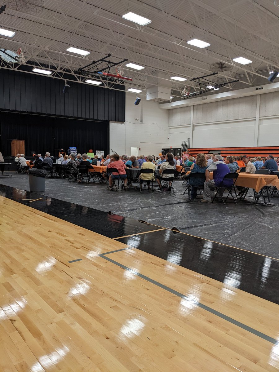 gettinricher34's tweet photo. Tonight is the All Spoon River Valley reunion. We have just under 200 in attendance this year. Will you join us next year?
#4teamvalley https://t.co/siB4MhHVnO