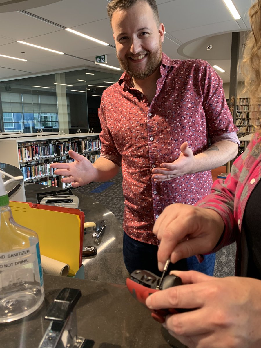 Checking out the newly renovated high school library in <a href="/RupertSchools/">RupertSchools</a>  The incredible TL, Mr Turner has a space for everyone! An amphitheatre, a coffee/breakfast room. And he helped fix a game controller irl! Librarians are incredible