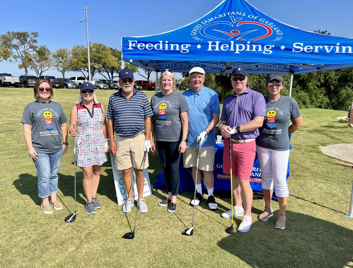GoodSamG's tweet photo. Beautiful day for supporting the @GarlandChamber and sharing Good Sam goodie bags with some great people! Well done, @GarlandChamber! #garlandtx #loveourcommunity https://t.co/XT26zS4rRB