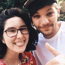 ۟ on Twitter: "- It’s too hot for holding hands."