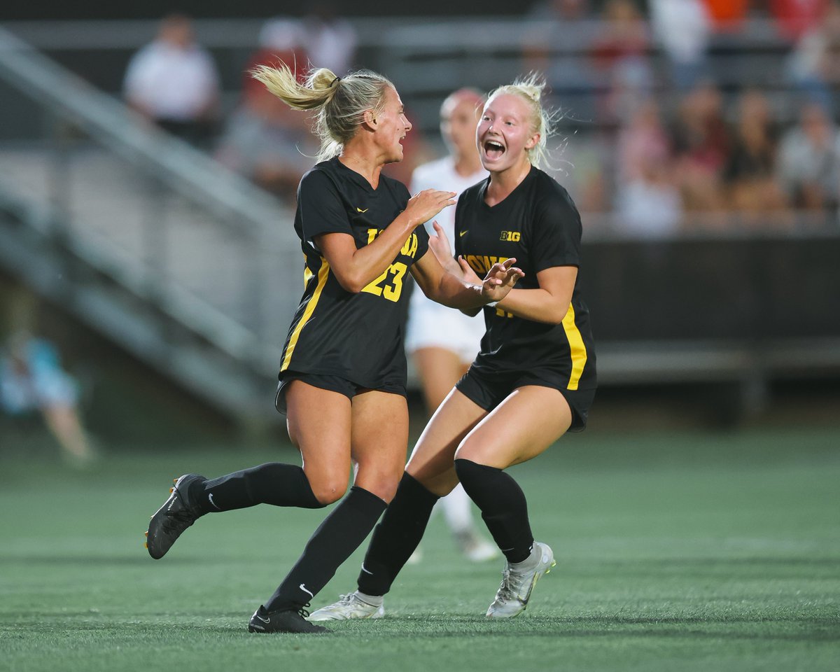 🤩

#Hawkeyes x #FightForIowa