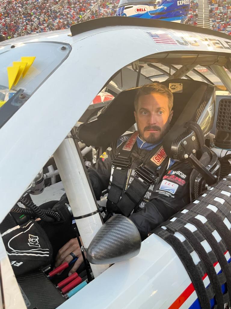 MBMMotorsports's tweet photo. Stage 1 in the books, P23. We ran in 18th for several laps before some of the cars on fresher tires got to us. Air pressure and track bar adjustments coming.
#ParatecDoorSolutions #TeamFarrell https://t.co/Vp4ck6HtGM #FoodCity300 #NASCAR https://t.co/y7SIFPnjfi