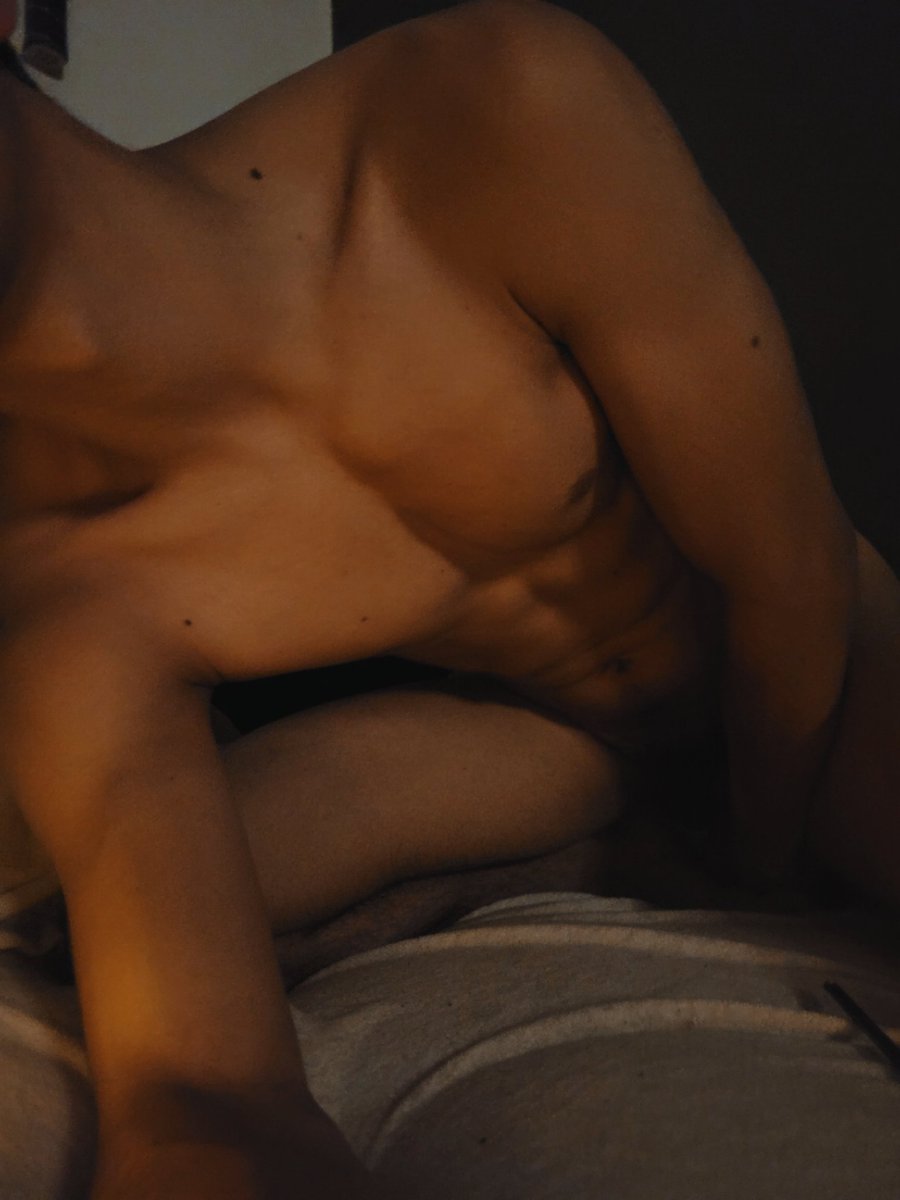HeeronMon's tweet photo. Pinches nudes arte, quiero que todxs las vean ❤️‍🔥 Dale RT si te puedo mandar un adelanto 🔃💌 https://t.co/x1iBTV8RpW