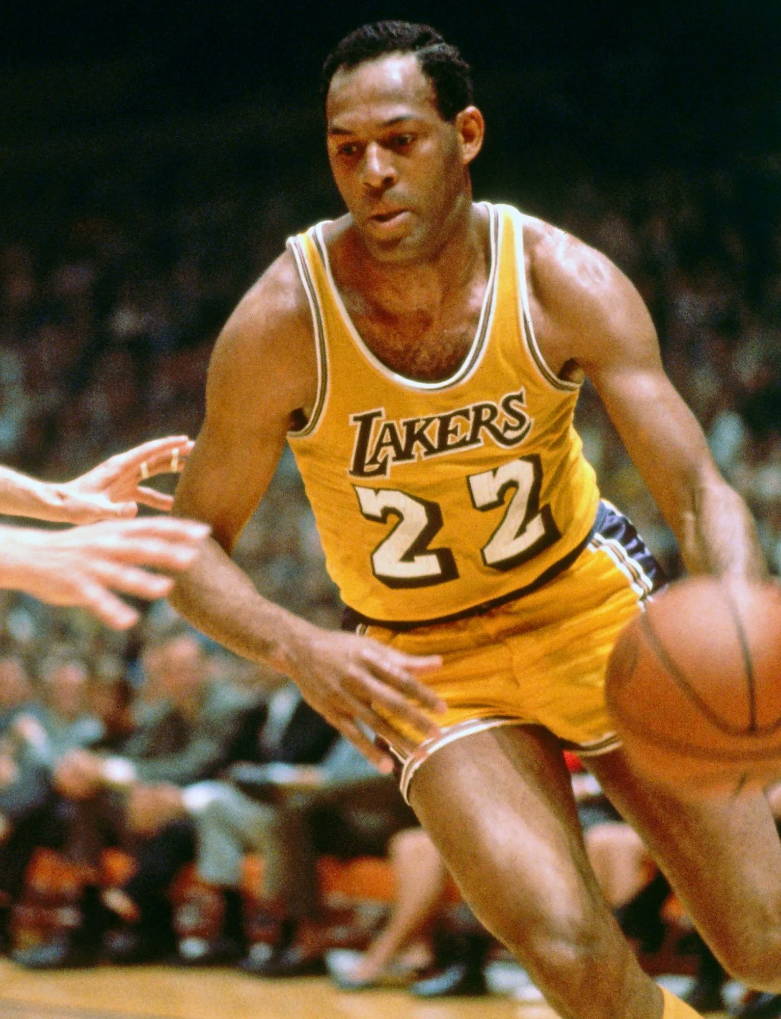Happy birthday to the legend Elgin Baylor  