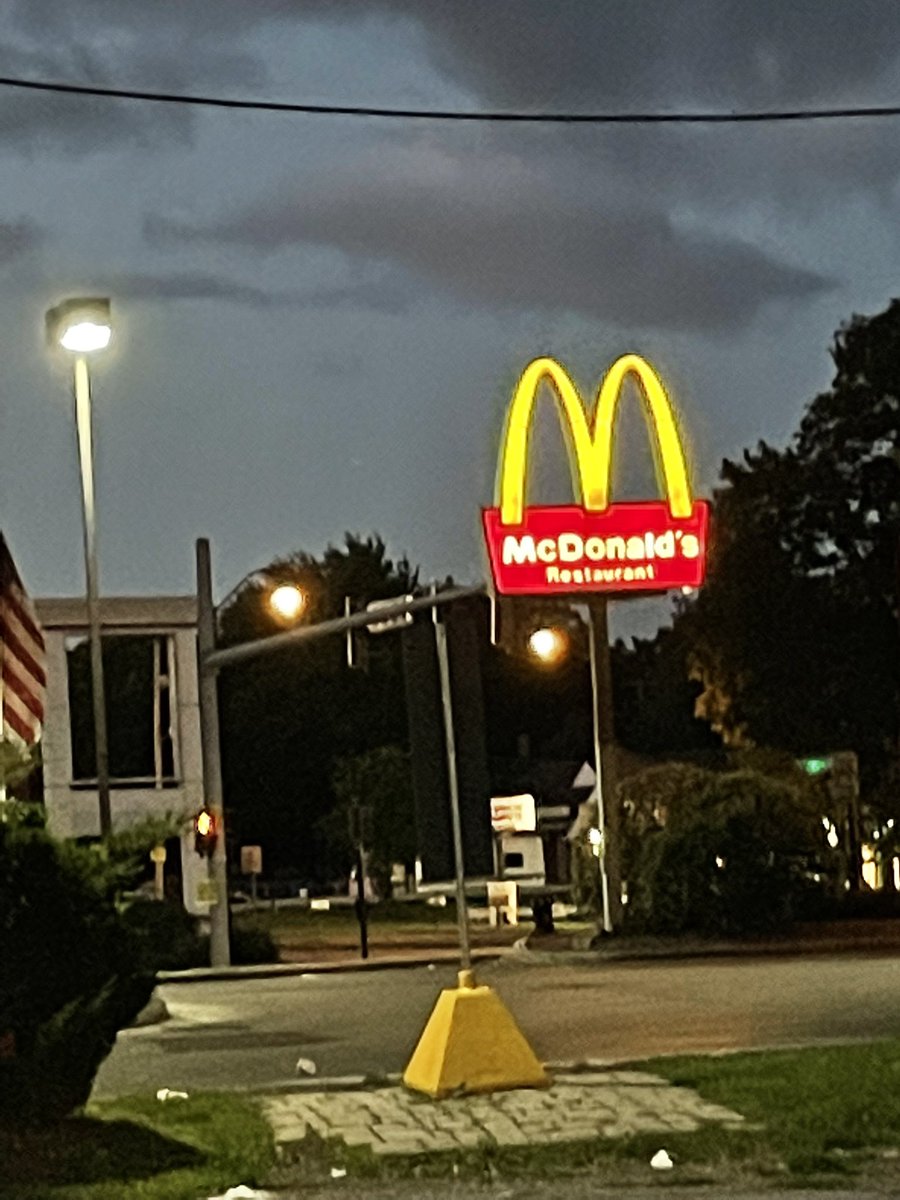 April Foreman tweet media