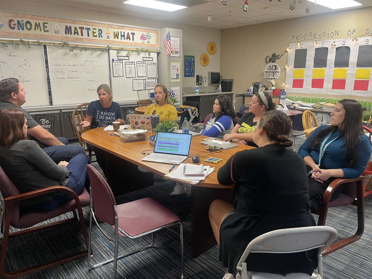 Erin Lozano tweet media