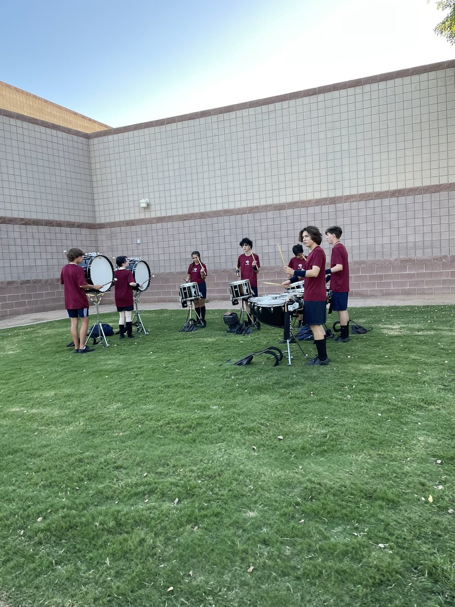 Band getting warmed up for tonight’s big game! Go Pumas! @PerryPumas07 @PerryHSBands