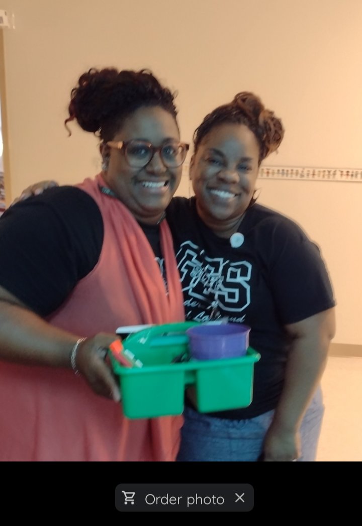 mrswinte's tweet photo. 1. Celebrate Hispanic Heritage Month. 2. Appreciate Instructional Assistants. 3. Love your littlest best friends. @GreenESLeaders #movingforward #watchusLEAD #todaywasaday #butagoodday https://t.co/fuEX7tPusu