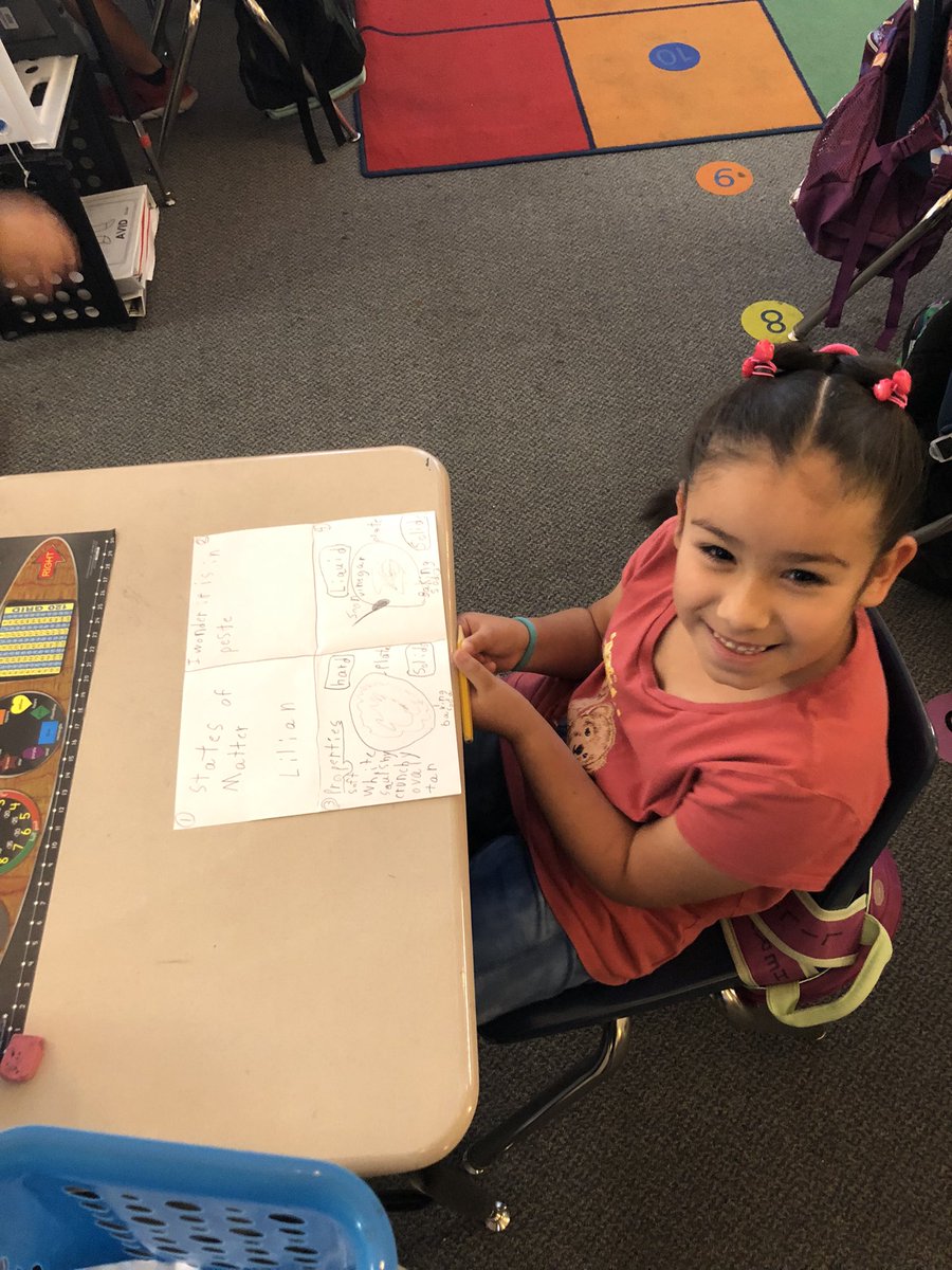 Principal_TG's tweet image. Today Mrs. Washington was teaching her 2nd graders about properties of matter. The kids loved it!!! @EnterpriseElem1 @WichitaUSD259 #wpsproud #wpsignitelearning