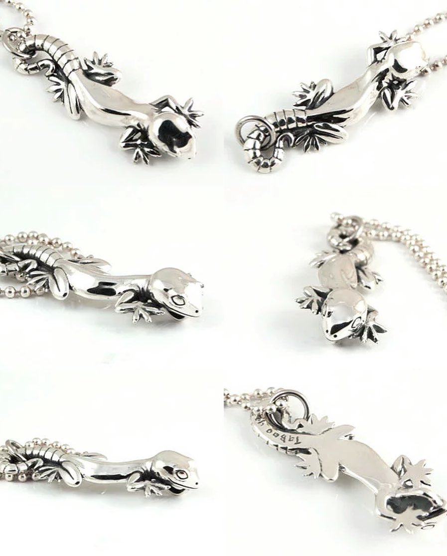 silverfrogTaBoo's tweet photo. オーダーありがとうございます🐸
#銀蛙屋 #taboo925 #銀蛙屋taboo925 #silveraccessory #silver925 #frog #leopard 
#ヒョウモントカゲモドキペンダント
#豆蛙リング 
#四葉蛙ペンダント
#蛙の手ピアス https://t.co/CyPTHsFz2e