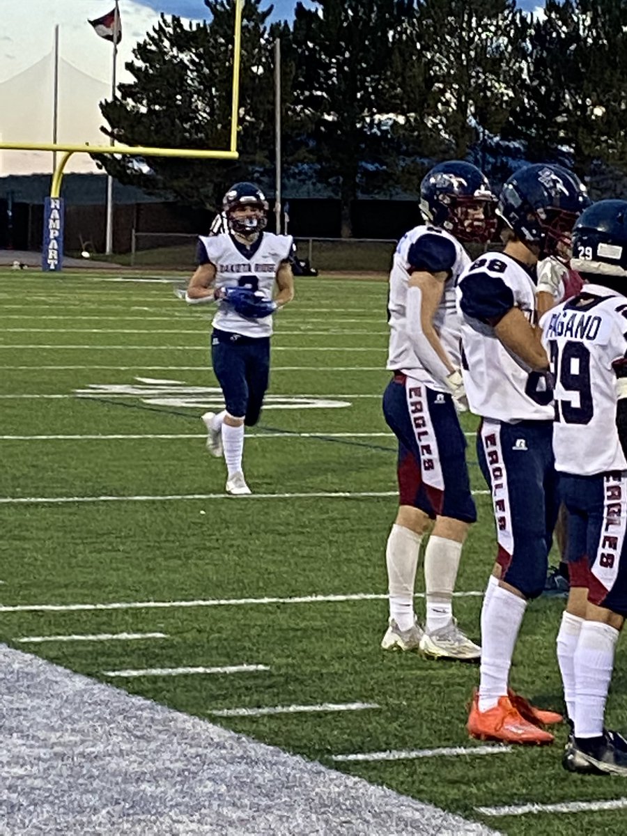 Giebler with a 47-yard field goal puts Eagles up 3-0.  @coloradohsftbll