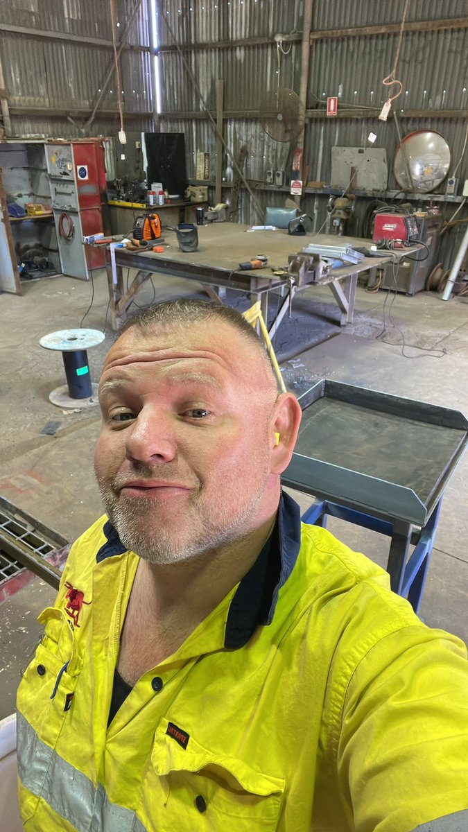 jonowood1980's tweet photo. Knocking out some jobs https://t.co/rwFEHpgypP