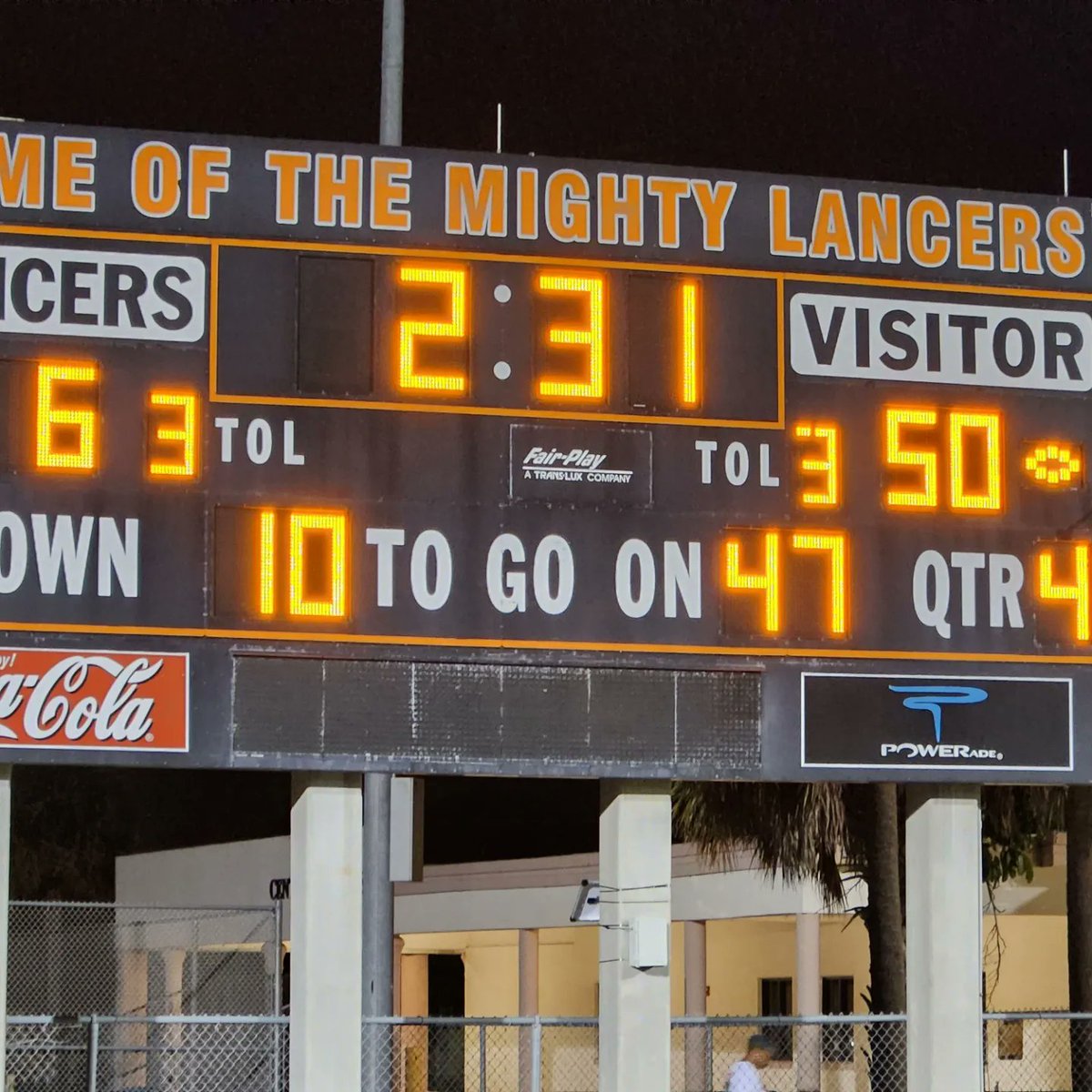 Santaluces_Athl's tweet photo. Another Santaluces Victory!! @Santaluces_Athl @ESPNWestPalm @CoachPutmon @iRepCoaches @SantalucesHS @FootbSantaluces https://t.co/J51FOf99x4