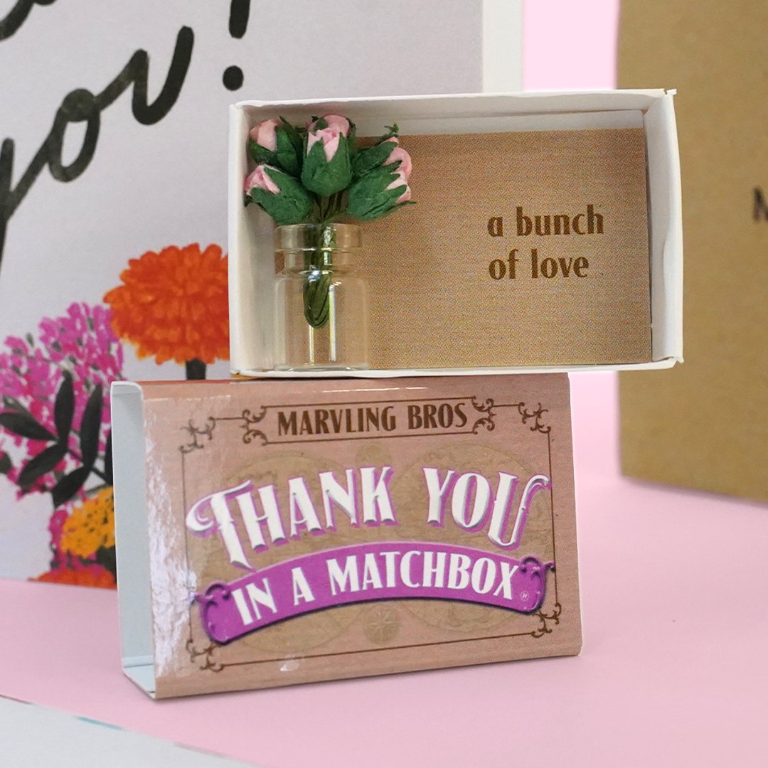 touchnote's tweet photo. There's no better way to show thanks to loved ones than with our tiny matchbox flowers, that they can fit in their pocket so they can always be reminded of your appreciation π
#TouchNote #flowers #matchboxflowers #matchboxgifts #abunchoflove #giftinspiration https://t.co/m31xvyYQwn