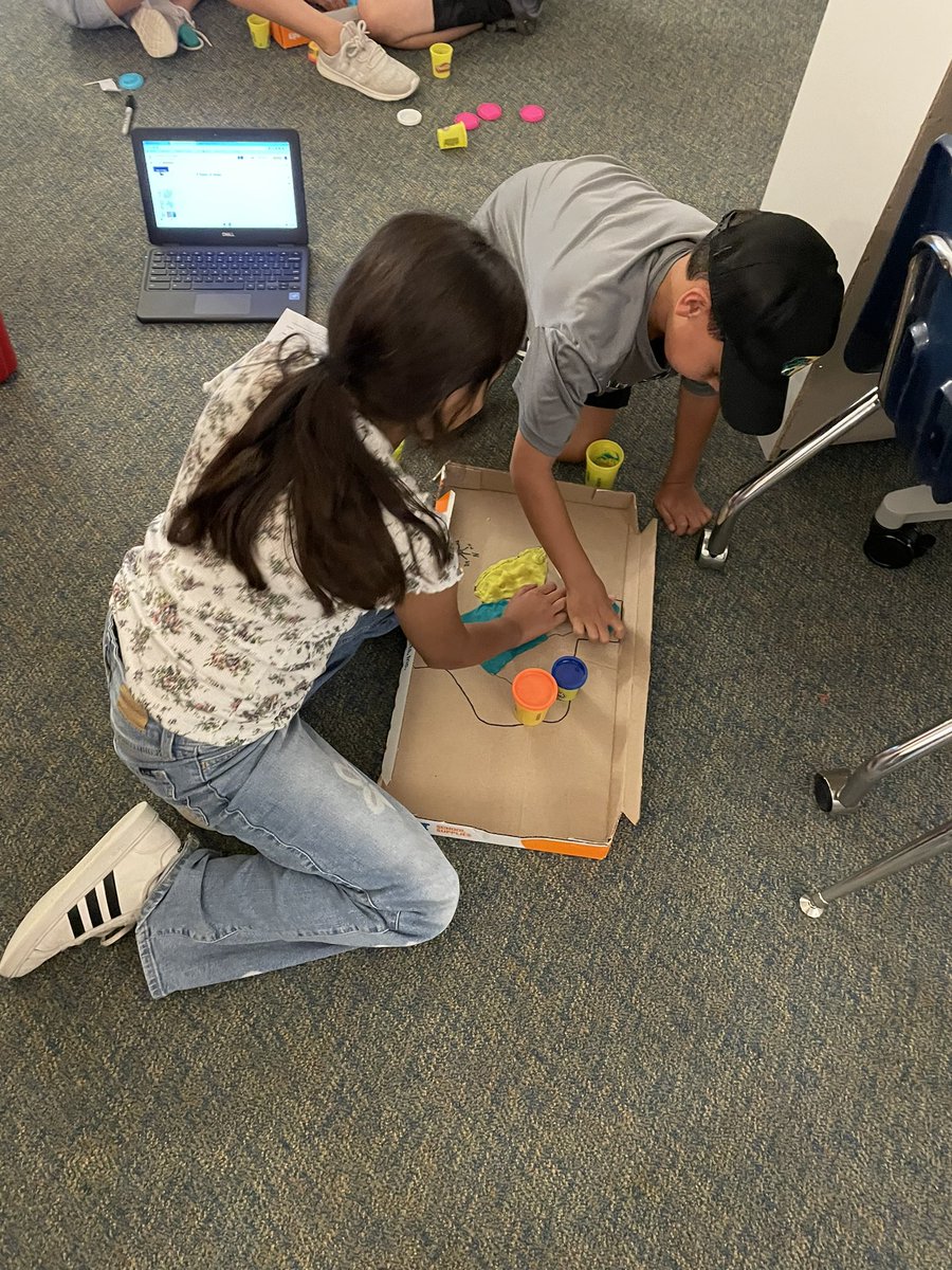 a_armstrongSFE's tweet photo. Our social studies experts have been working on their playdoh Texas maps! @HumbleISD_SFE https://t.co/IBrVBrtWsh