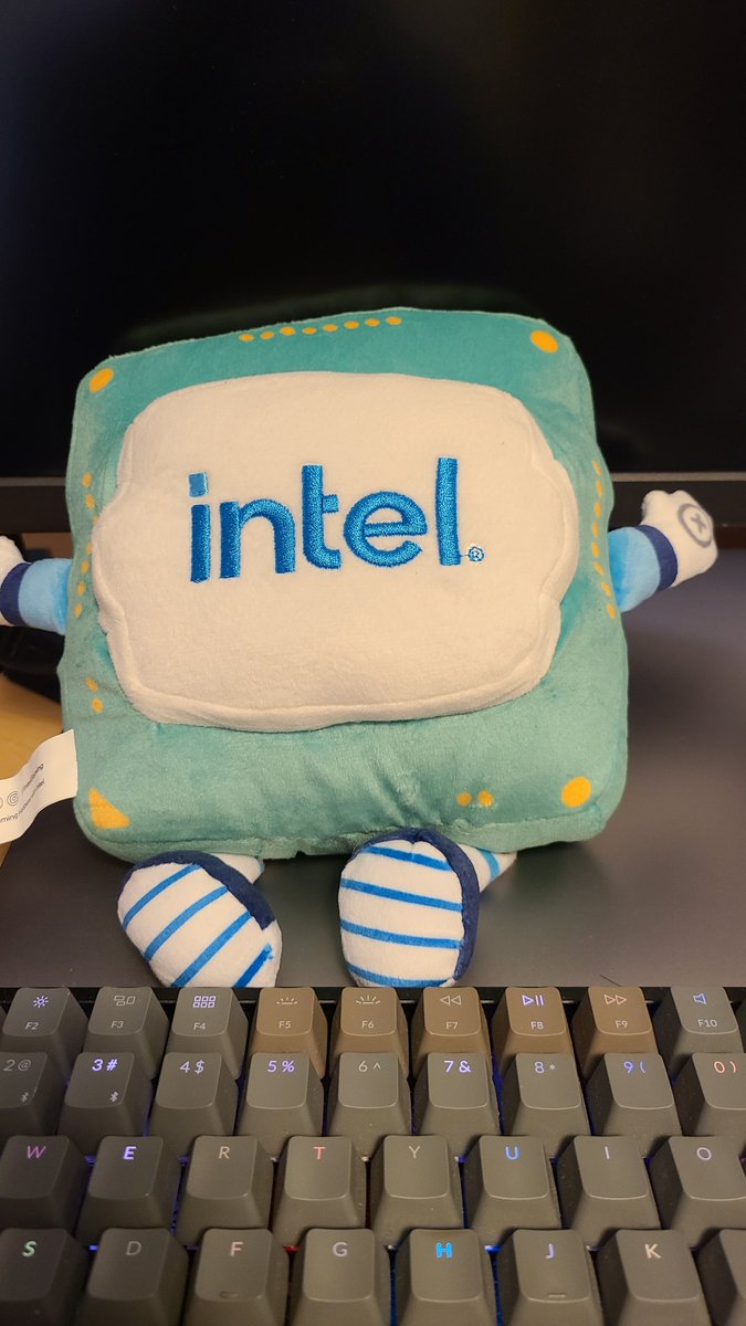 chris480's tweet photo. @LinusTech grabbed some interesting merch at pax this year. Looks familiar https://t.co/z37j6HUTMa
