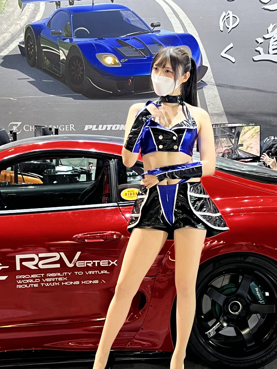 revtovertex's tweet image. 東京ゲームショウの3日目！
IROCのレーシングシミュレーター「DRiVe-X」、@MAXORIDOMANABU  RIDOX MAX ORIDO 80 SUPRAが出展中、レーシングクイーン@Chocolat_cos0 @Yuyuxcos お二人の人気コスプレイヤーもRev to Vertexブース（7-C12）にいらっしゃいます。
ぜひお立ち寄りください！

#TGS2022