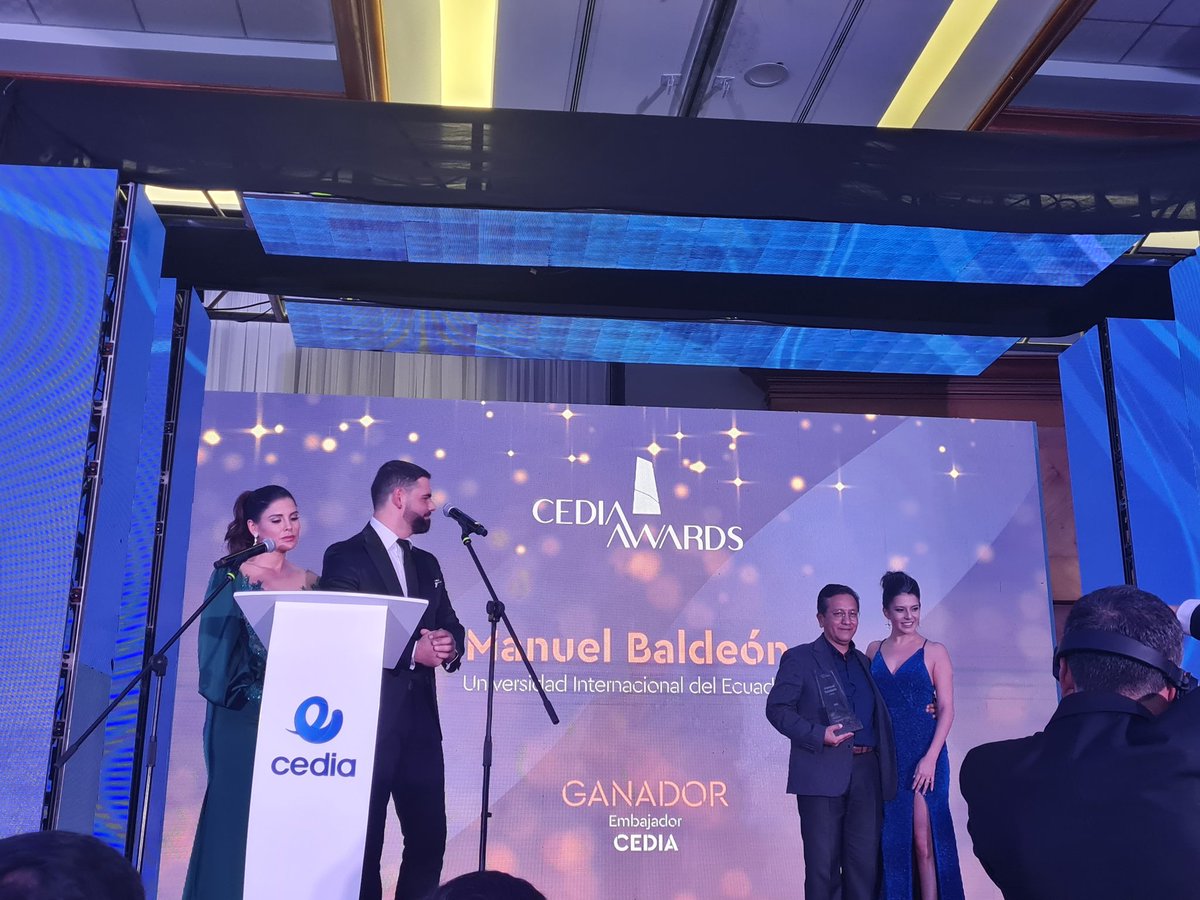8AANDRADE's tweet photo. #Cediaawards2022
Gracias por tanto @MEBaldeon 
Ejemplo a seguir en toda la Academia Nacional e Internacional https://t.co/45scu3piE8
