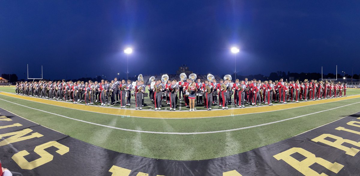 JHSBigRedBand's tweet photo. #driveoff #ropedropgoodnightkiss #brb #yeahband https://t.co/YuHomUXPFY