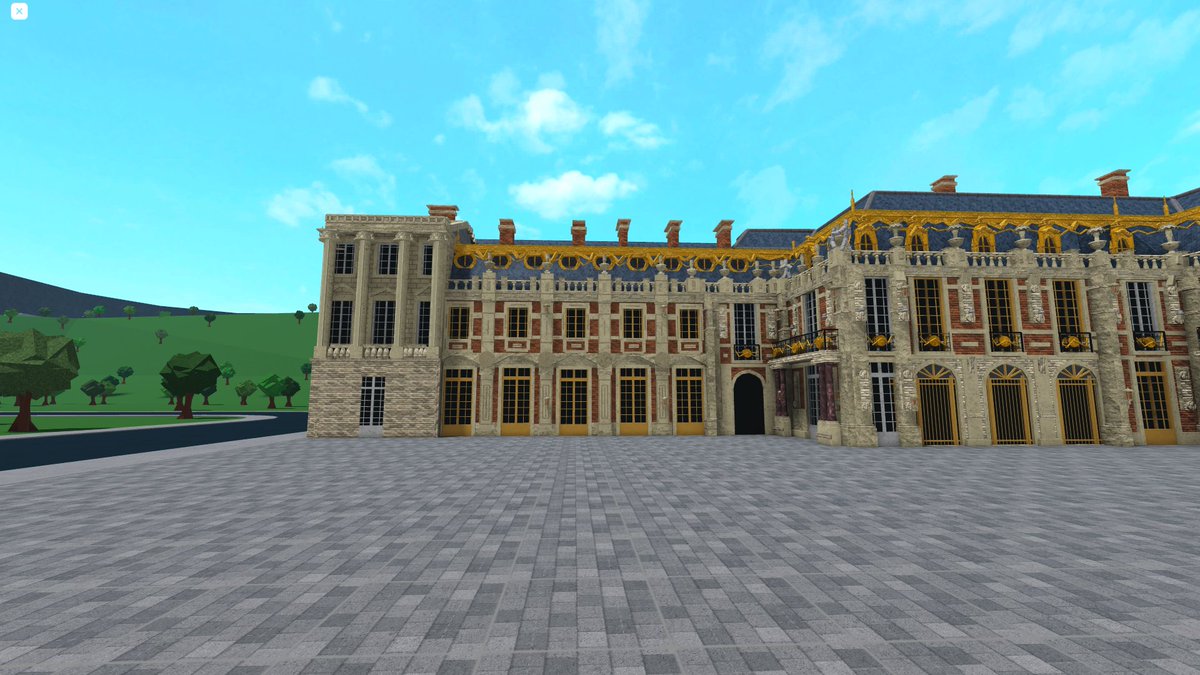 Palace of Versailles
#bloxburg #bloxburgbuilds