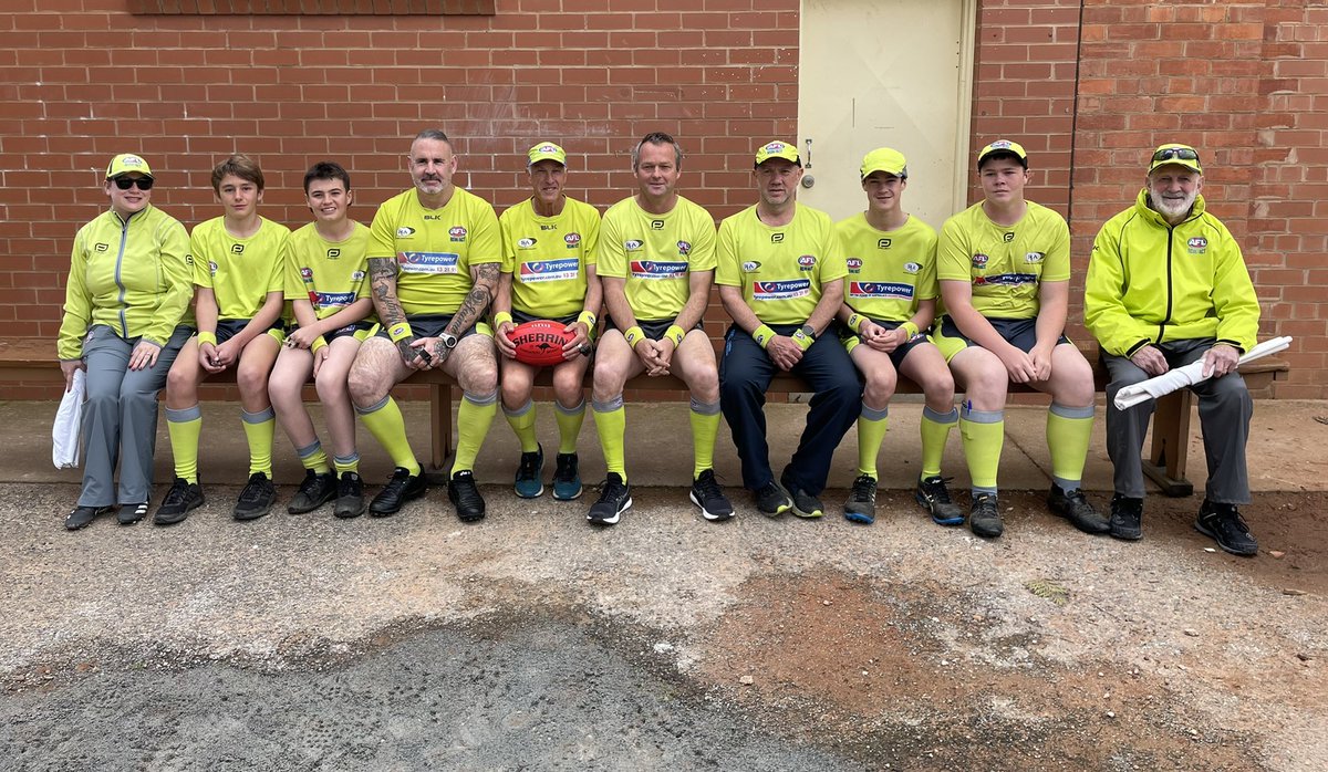 Congratulations to this year’s Riverina FNL Reserve Grade Grand Final Umpires