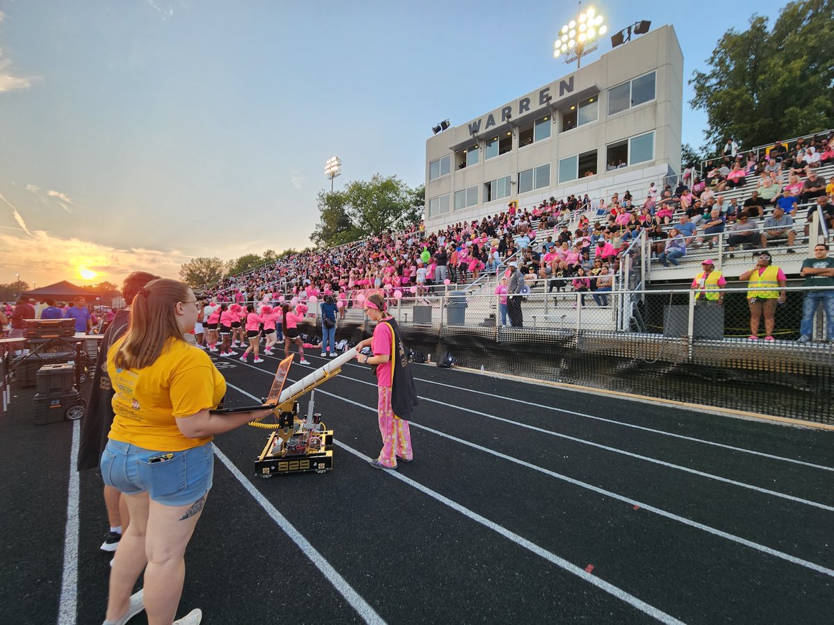 Frankenbot out on Pink night. <a href="/WCC_Warren/">Walker Career Center</a>  #omgrobots #finfam